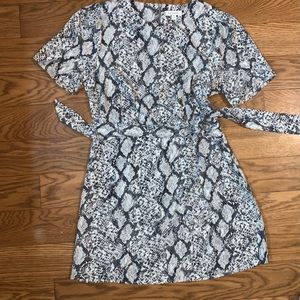 Blu Pepper Dress Medium